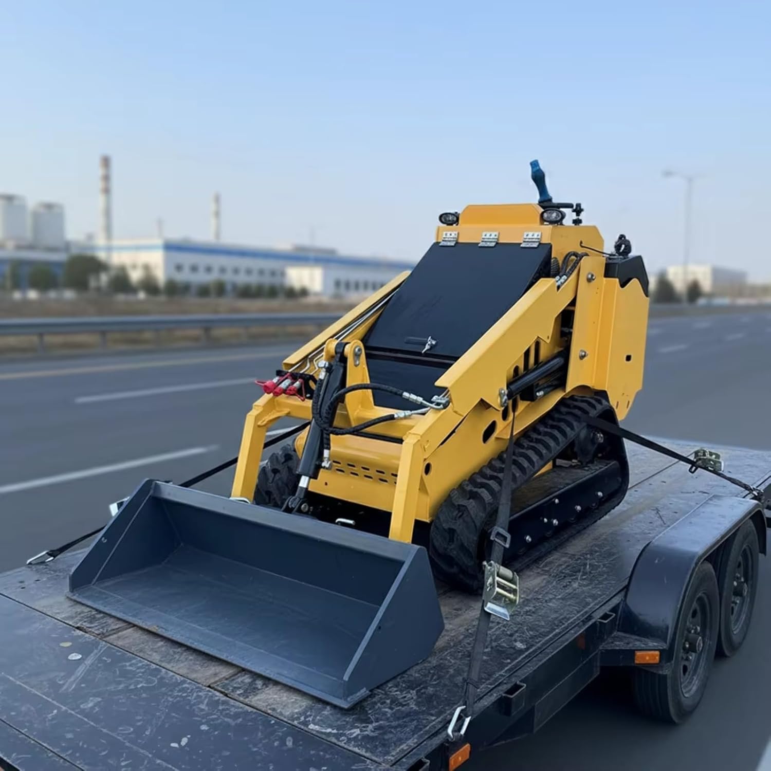 Mini Skid Steer Loader Compact Track Loader with Enclosed Cab for Construction Farming Landscaping Industrial Applications with Bucket