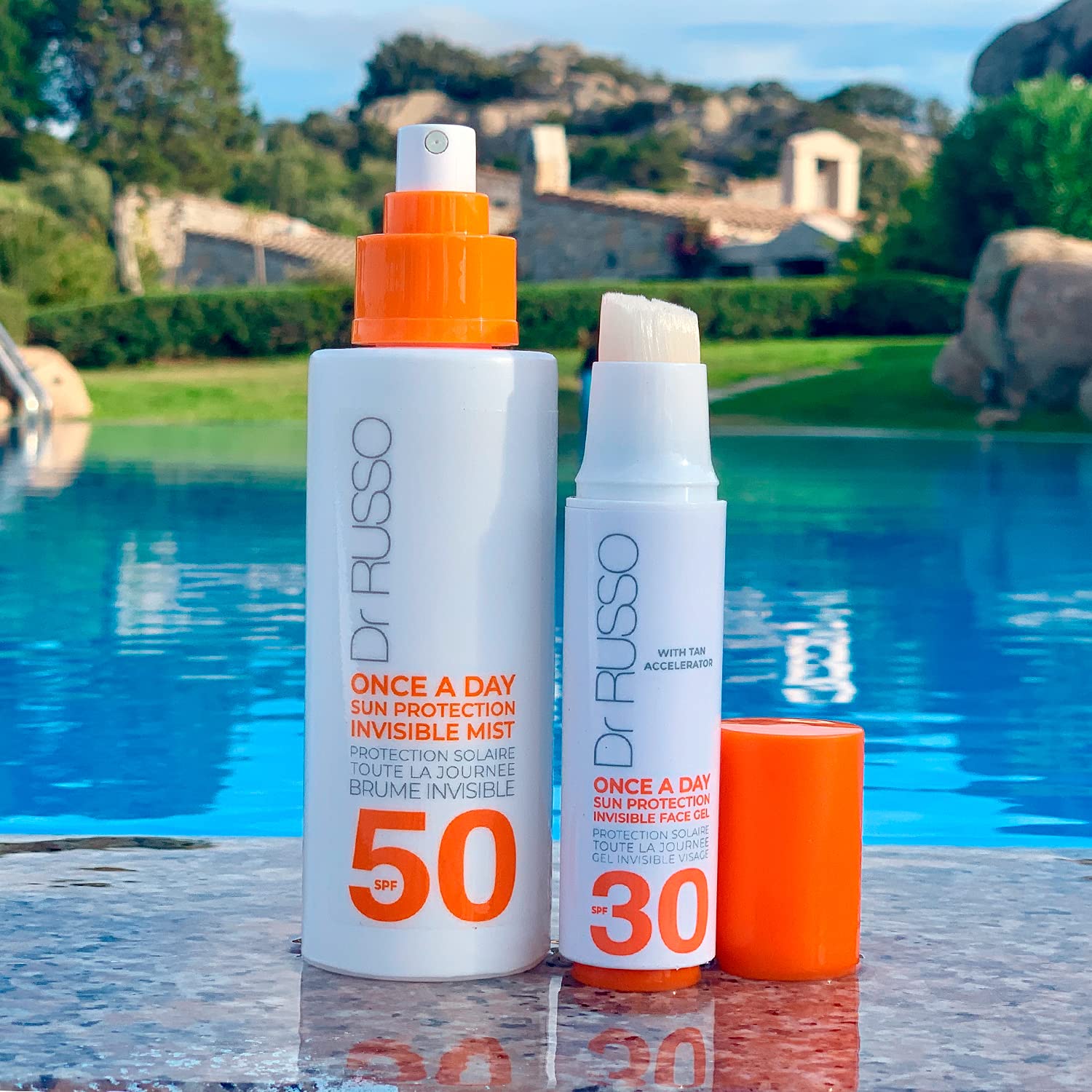 DR RUSSO SOLE PROTETTIVE SKINCARE Protezione solare UVA+UVB SPF30 Click Brush 15 ml|12 ore di lunga durata|Acido ialuronico, vitamine E mantiene l'idratazione e protegge la pelle dai dannosi raggi UV