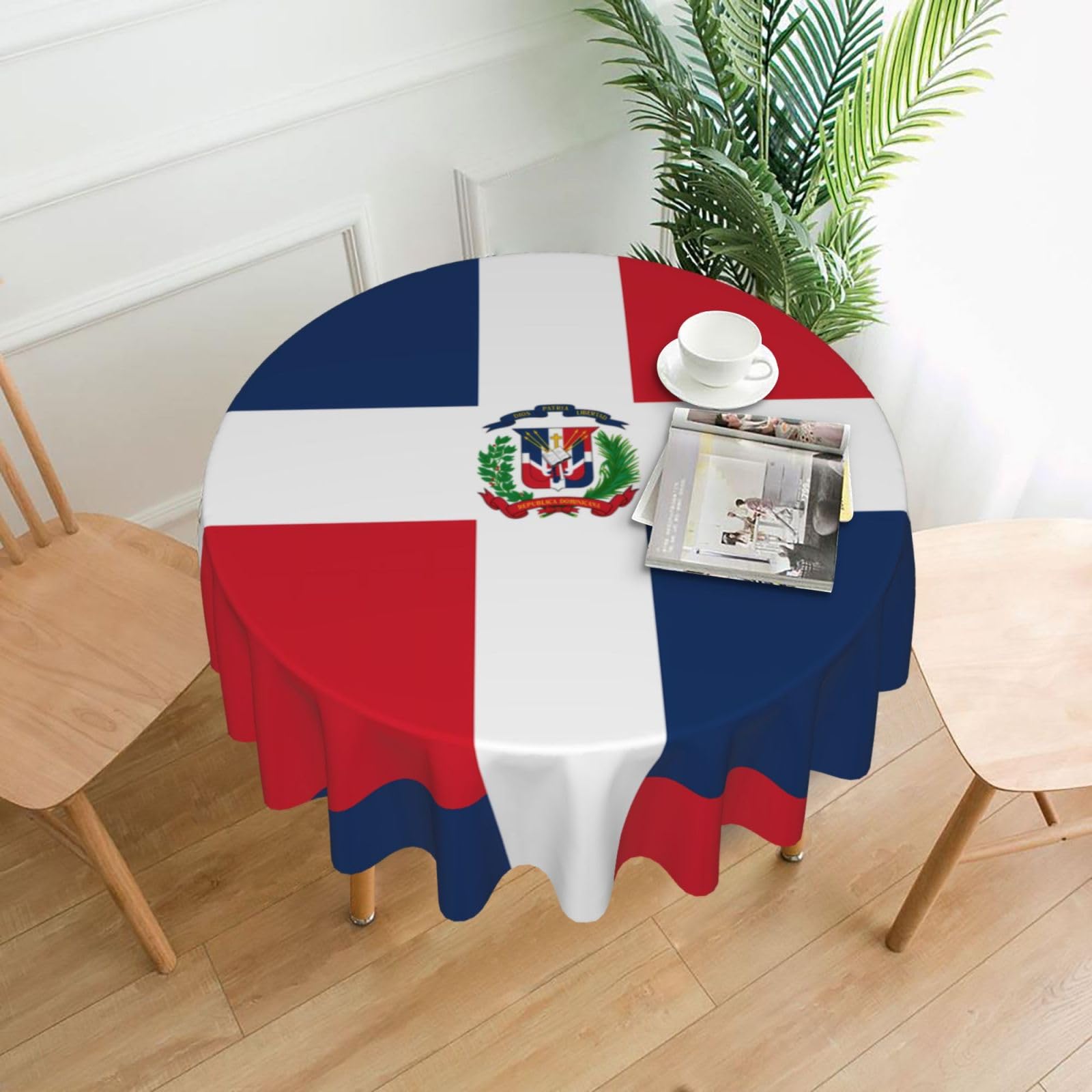 YYHWHJDE Dominican Republic Prints Round Decorative Tablecloth 60in - High-Grade Polyester Throw for Elegant Dining & Festive Gatherings