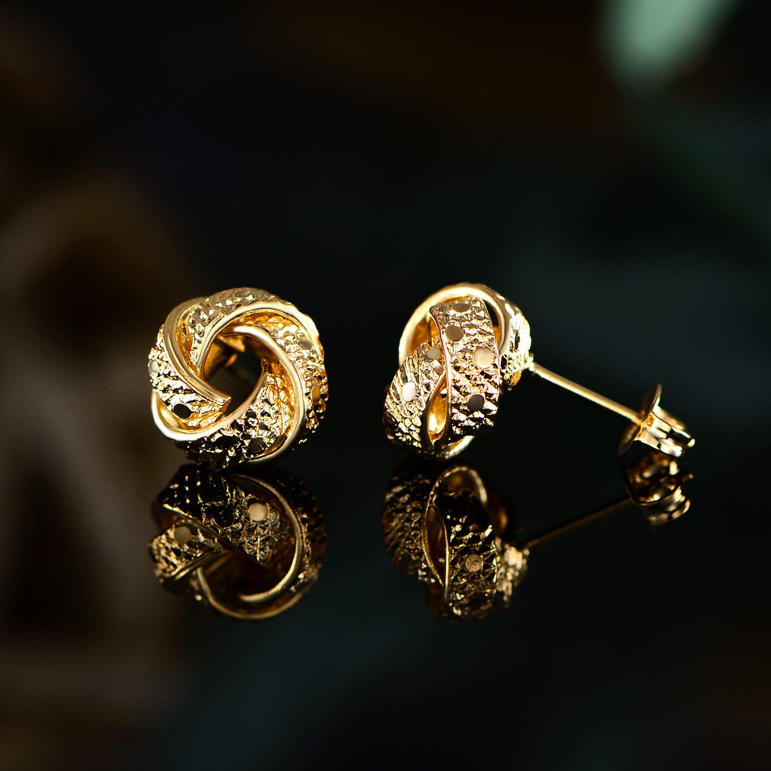 Pendientes de tuerca de nudo de amor chapados en oro de 18 quilates, fabricados en Brasil, Latón, No es una piedra preciosa 5