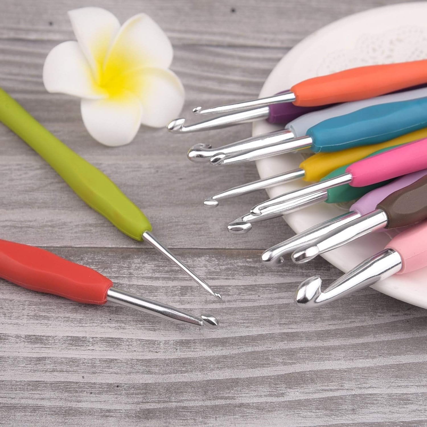 Crochet Hook Set - 9 Pcs, Ergonomic Handles -6 Crochet Hook Set - 9 Pcs, Ergonomic Handles -6