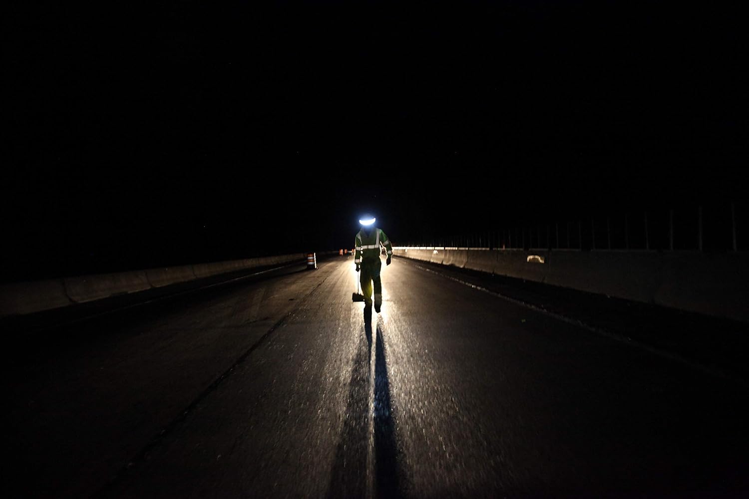ILLUMAGEAR HALO HARD HAT LIGHT PACKAGE 