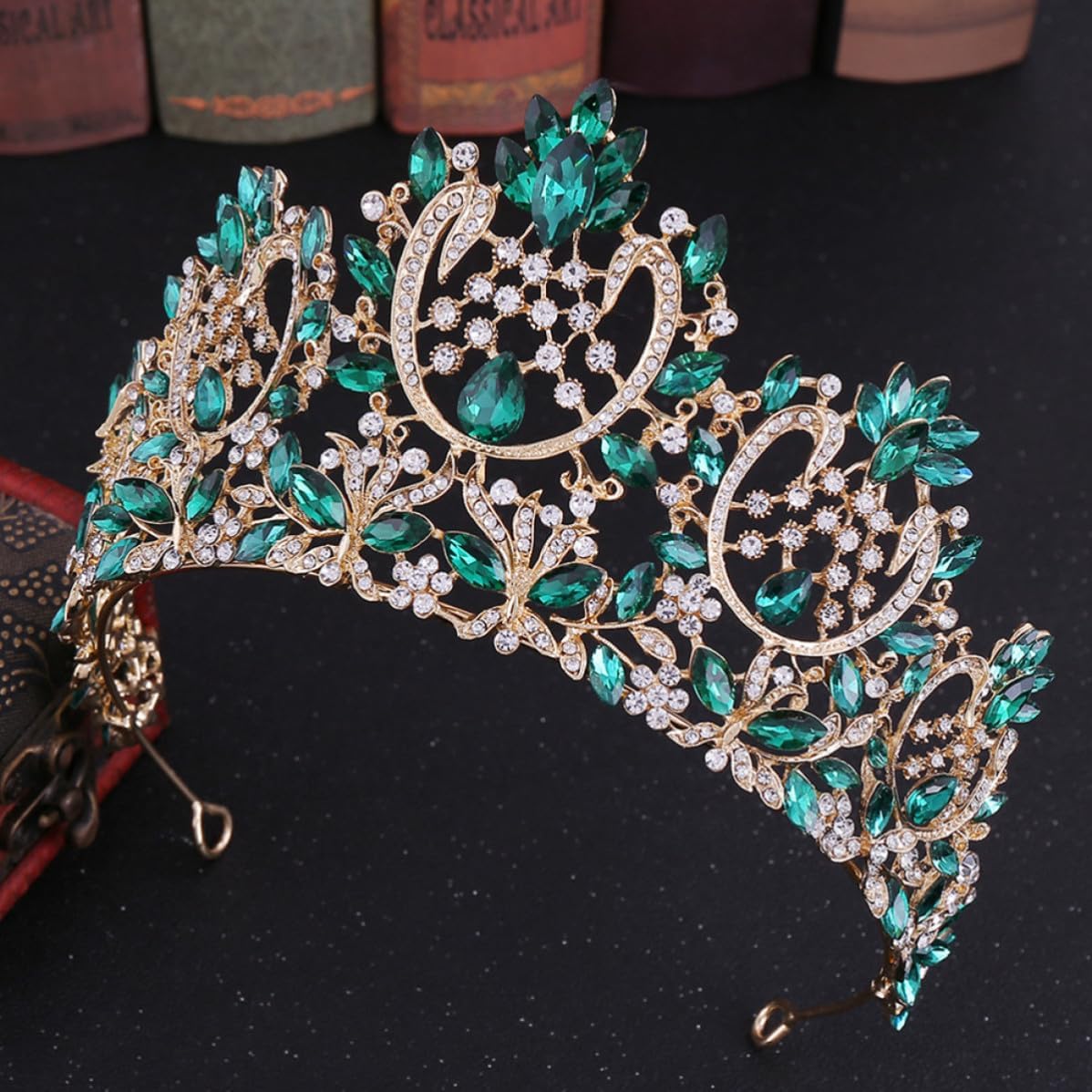 Vintage Baroque Bride Crown Rhinestone Wedding Headdress with Gorgeous Brightness Alloy Material for Photography and Performance Accessories
