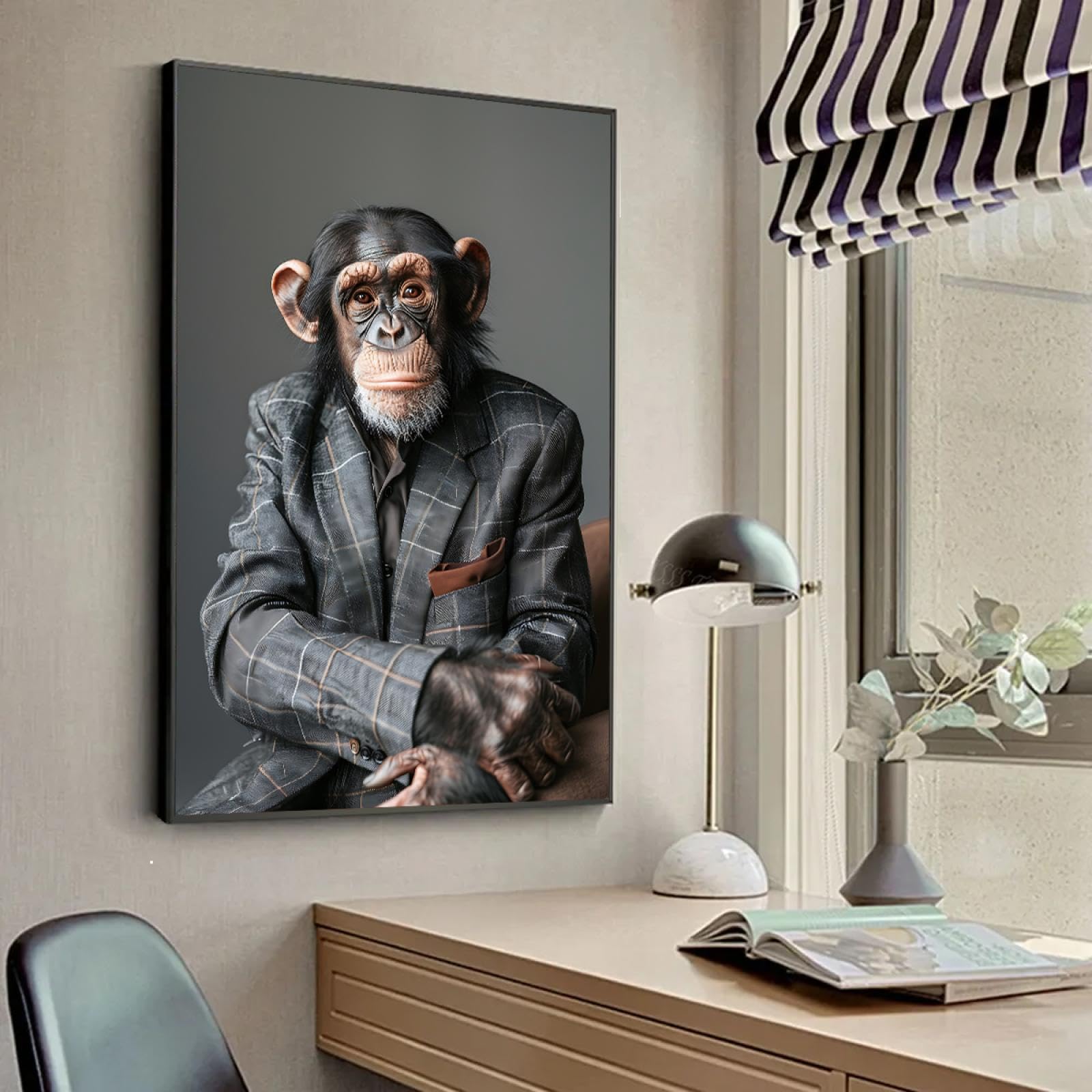 Via Vela Rétro Style Britannique Toile Mural Art Print Drôle Gentleman Animal Portrait Orang-outan Dans Un Costume À Carreaux Affiche Peinture Oeuvre d’Art Pour Bureau Decor 66x102cm Avec-Cadre-Noir