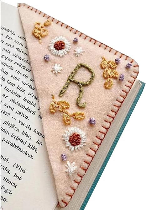 Amazon 個性的な手刺繍角しおり 26文字フェルト三角角しおり 手作りのかわいい花しおり Spring H Hfgn 生活雑貨 通販 Amazon 個性的な手刺繍角しおり 26文字フェルト三角角しおり 手作りのかわいい花しおり Spring H Hfgn 生活雑貨 通販