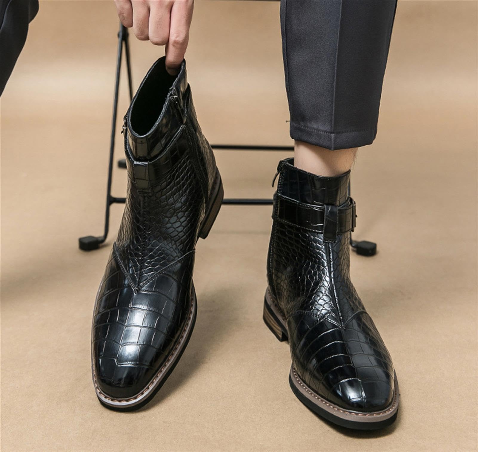 Stivaletti Uomo Stampa Coccodrillo Pelle Formale Chelsea Boots Fibbia Punta Affusolata Scarpe Eleganti Matrimonio Lavoro