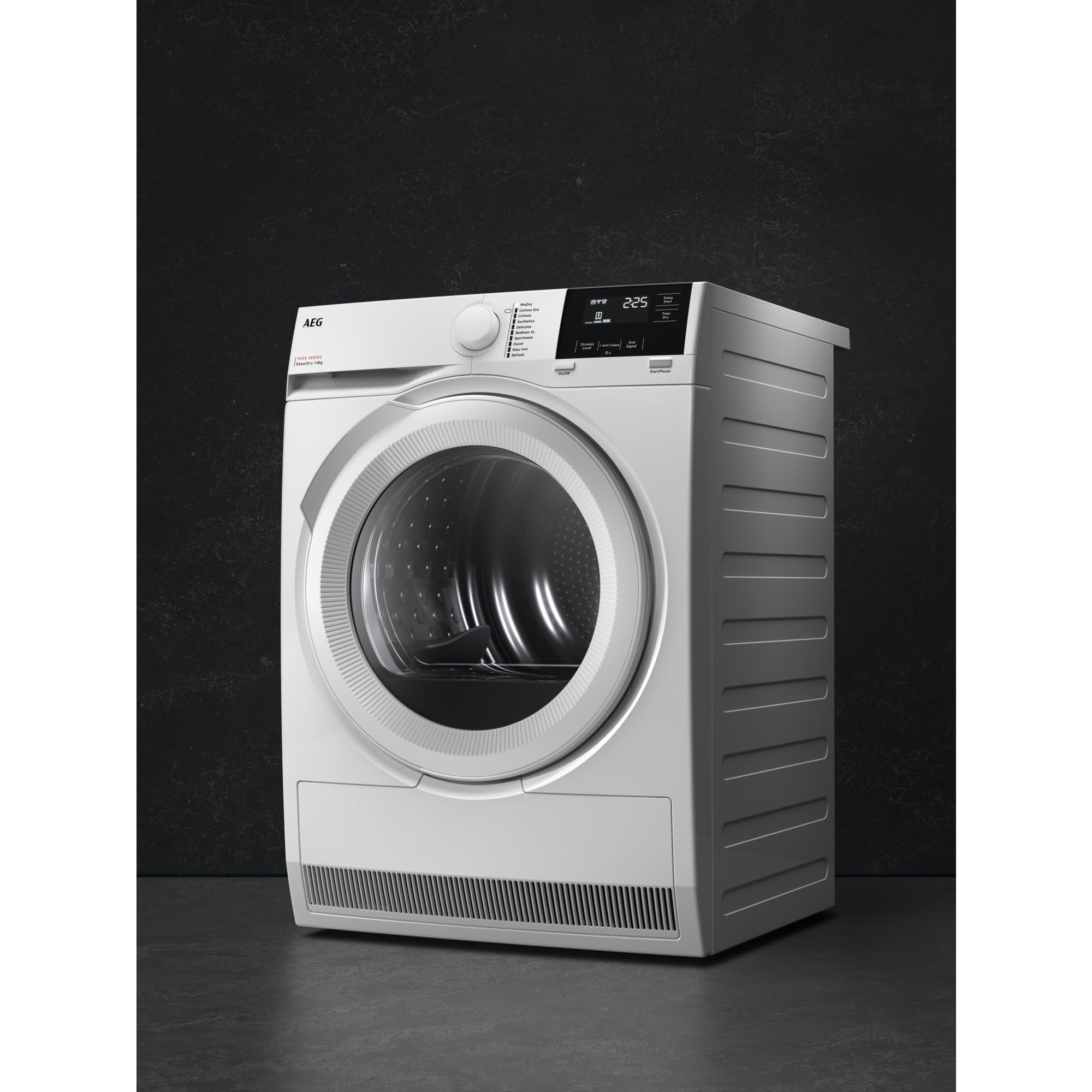AEG Wärmepumpentrockner 8 kg, Serie 7000: SensiDry schonendes & energiesparendes Trockenverfahren, neue Energiekl. C, Mengenautomatik, Schontrommel, Wechselnde Drehrichtung, Knitterschutz, TR7T60680