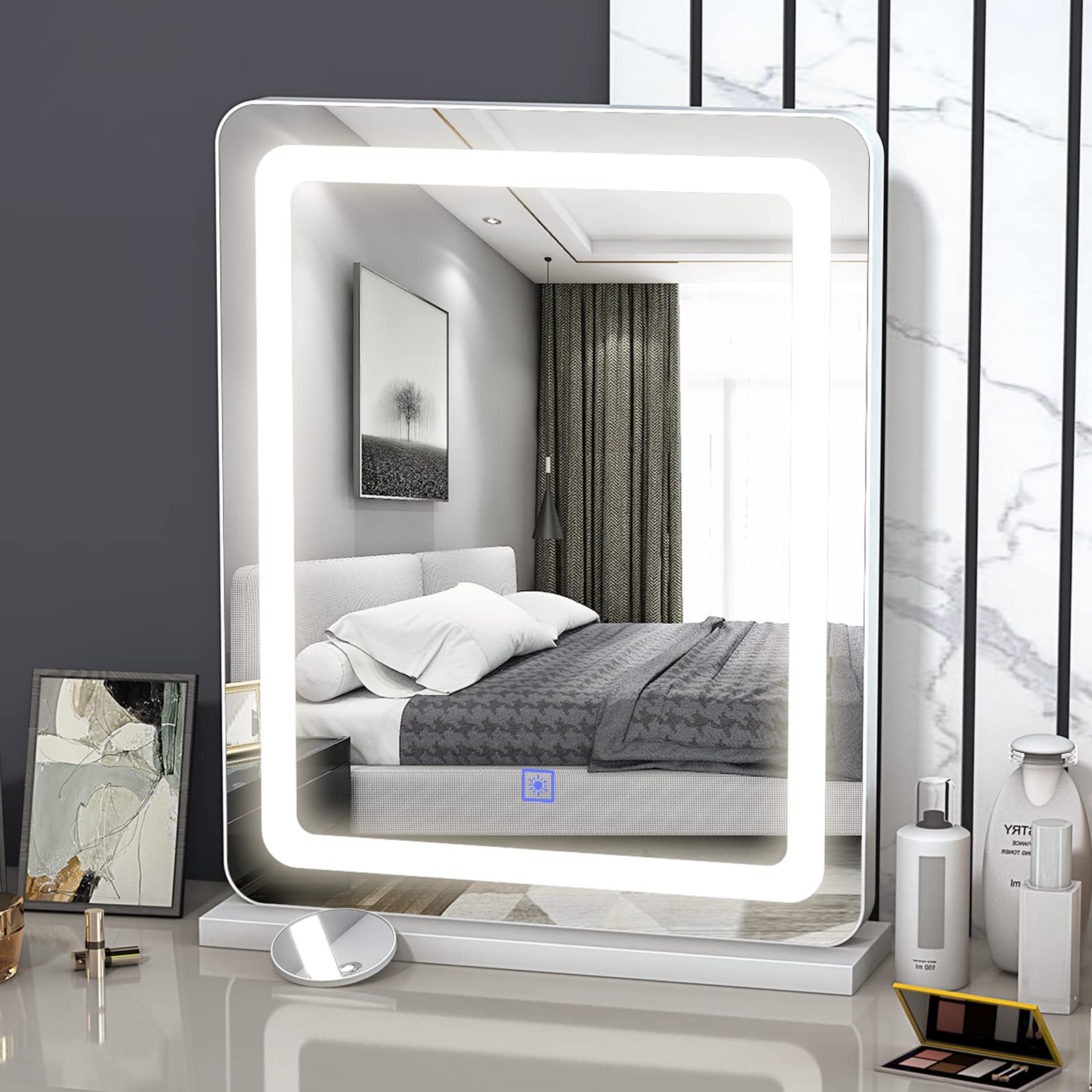 Photo 1 of *MINOR DAMAGE SEE NOTES*FENNIO Makeup Mirror with Lights - 18" X 22" White