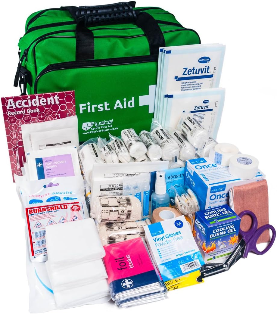 Big First Aid Kit in Green Holdall