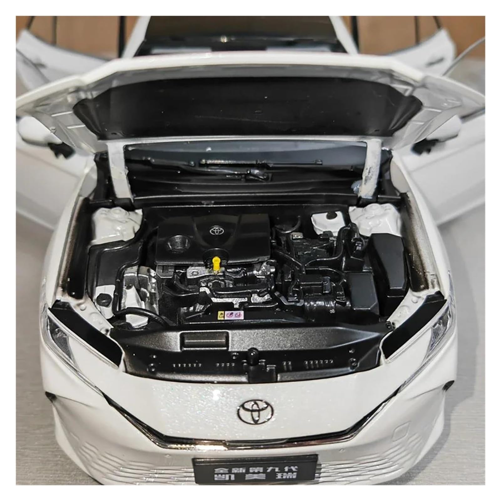Metallo Scala Replica 1 18 per la nuova Camry 9a generazione 2024 in lega statica collezione di modelli auto decorazioni per casa Hobby Veicoli Giochi Set