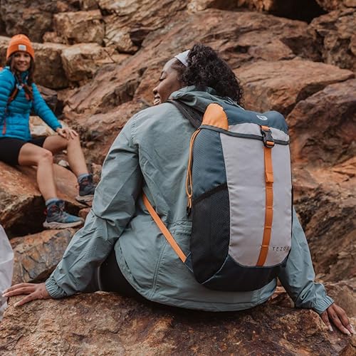 Miniatura 6 de Tezos Juniper Daypack, mochila ligera de senderismo y mochila de hidratación para camping, viajes, ciclismo y al aire libre, 16 litros (Slate Summit)