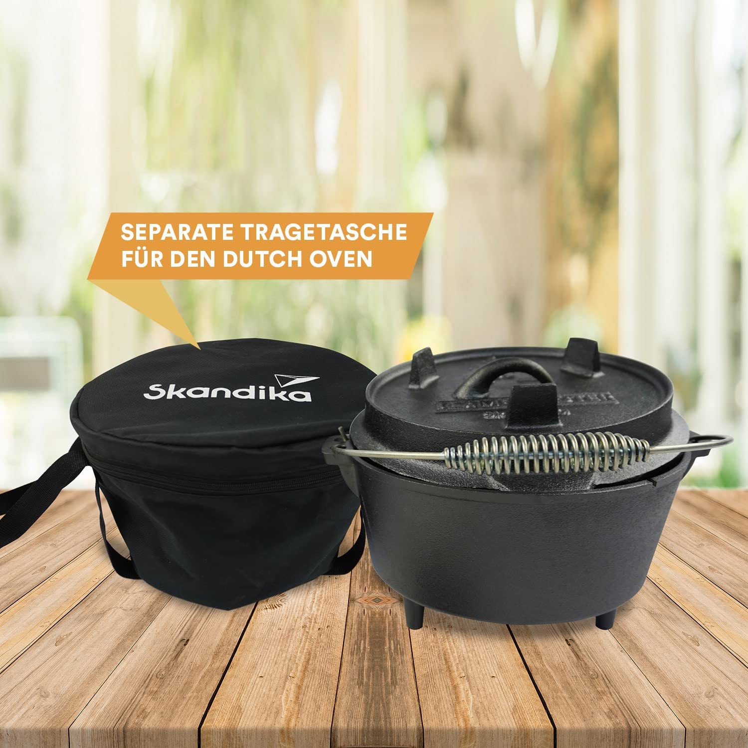 Skandika Dutch Oven Flame Master | pentola in ghisa per cucinare, già bruciata, con piedini, alzacoperchio, borsa per il trasporto, pentola da fuoco per barbecue, campeggio (7,1 L)