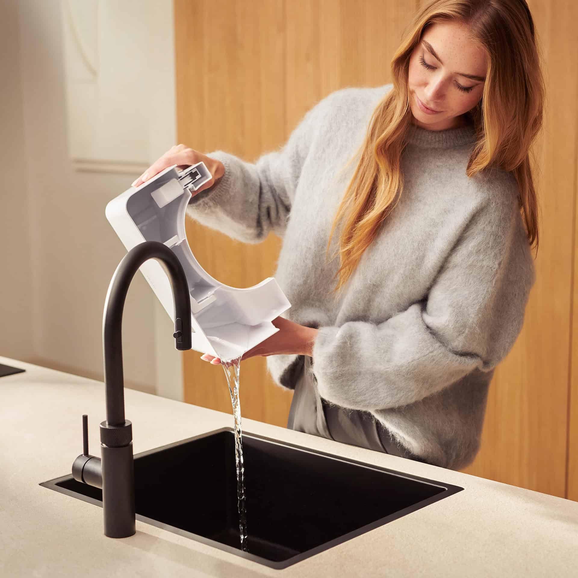 Duux Bora Smart osuszacz powietrza, 20 l / dzień, zbiornik na wodę 4 l, dehumidifier z higrostatem, tryb suszenia prania