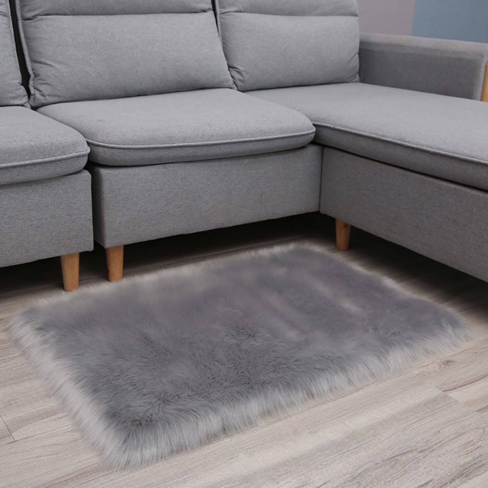 Tapis en fausse peau de mouton, doux à poils longs, lavable, décoration de salon et de chambre à coucher, Recle (gris, 70 x 180 cm), parfait pour les chambres d'enfants
