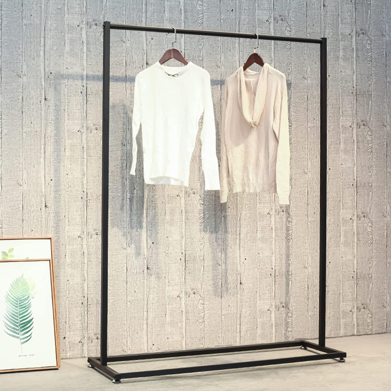 LOCOMOTO Modern Garment Rack, Metal Frame Clothes Stand with Single Rail, Black (160 x 120 x 40 Cm)