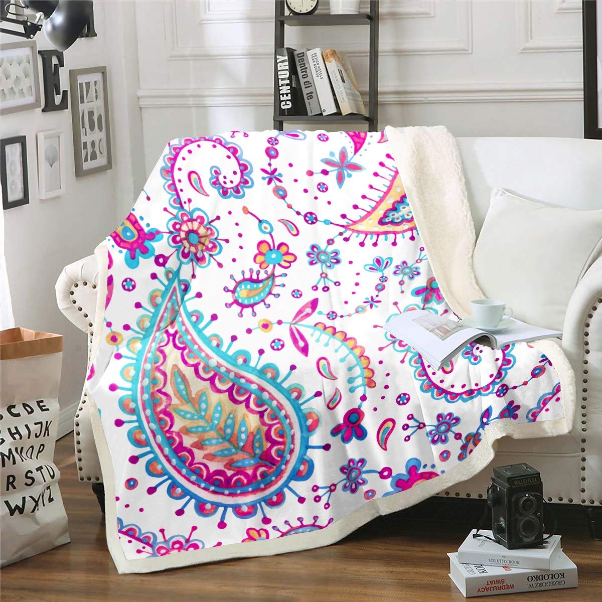 Boho Paisley Print Throw Blanket Bohemia Exotic Style Blanket for Kids Adults Floral Print Fleece Blankets Lightweight Luxury Blankets and Throws Boys Girls Room Decor Fuzzy Blanket Double 60"x79"