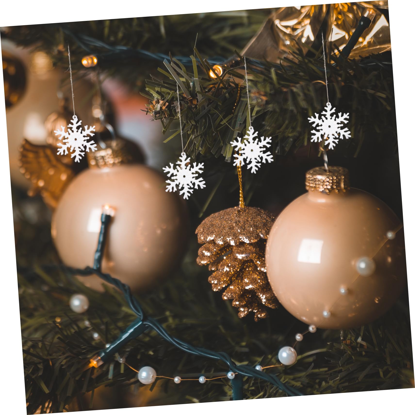 PRETYZOOM 192 STK Weihnachtsschneeflocke-anhänger Weihnachts-Schneeflocke-Tag Weihnachtsschmuck Zum Aufhängen Weihnachten Hängende Schneeflocke Weihnachtstischstreuung Weihnachtsdeko Plastik