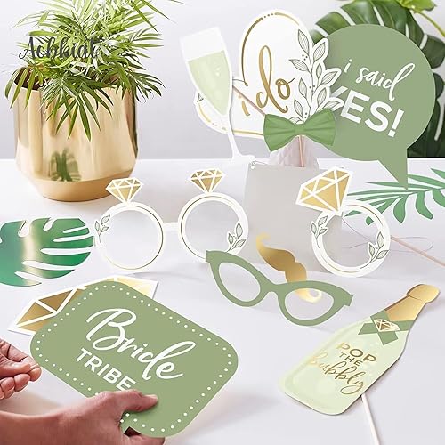 Miniatura 3 de AOBKIAT - Kit de accesorios de fotos de boda verde oliva, 11 piezas de accesorios de fotos de compromiso con tacos de madera para despedida de