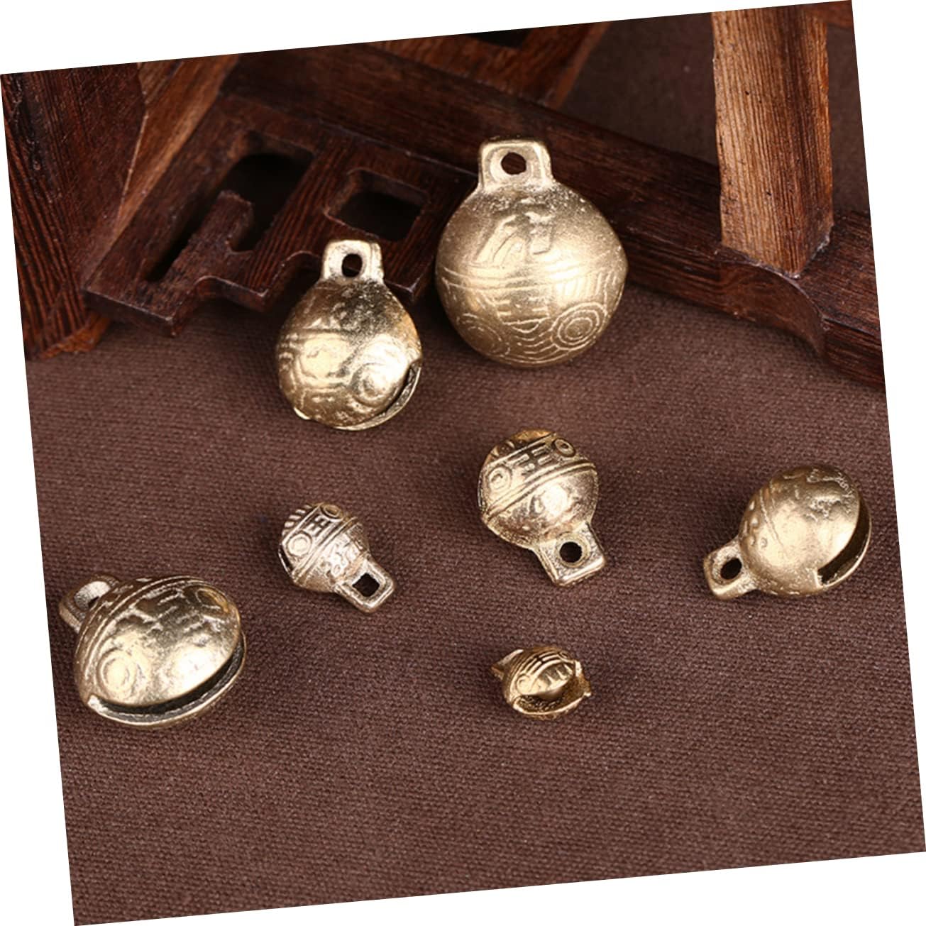 Homoyoyo 30pcs DIY Craft Bells Accessories Jingle Bells Tiger Head Design for Wind Chimes