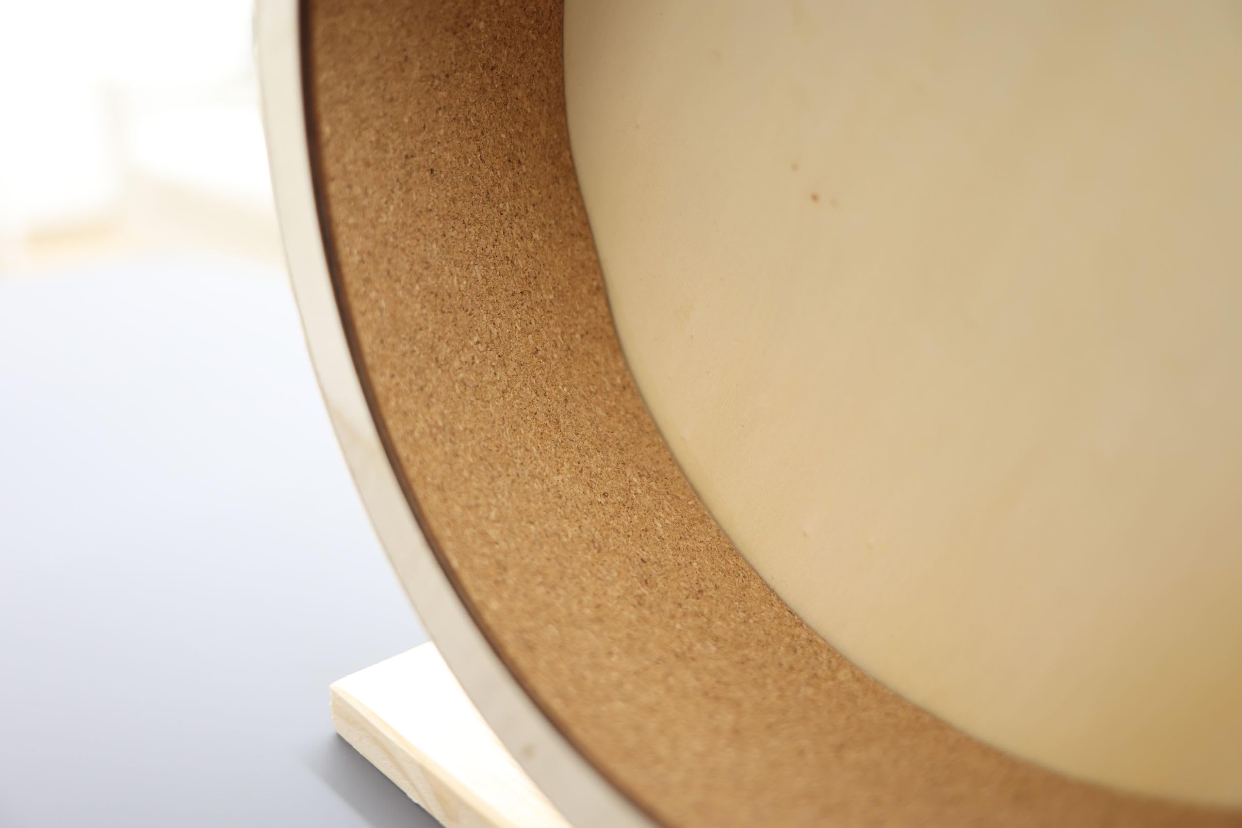 Kerbl Pet Ruota per criceti in legno, Ø 29cm, con superficie in sughero, chiusa, sicura, delicata sulle unghie, silenziosa, ideale per criceti e altri piccoli roditori
