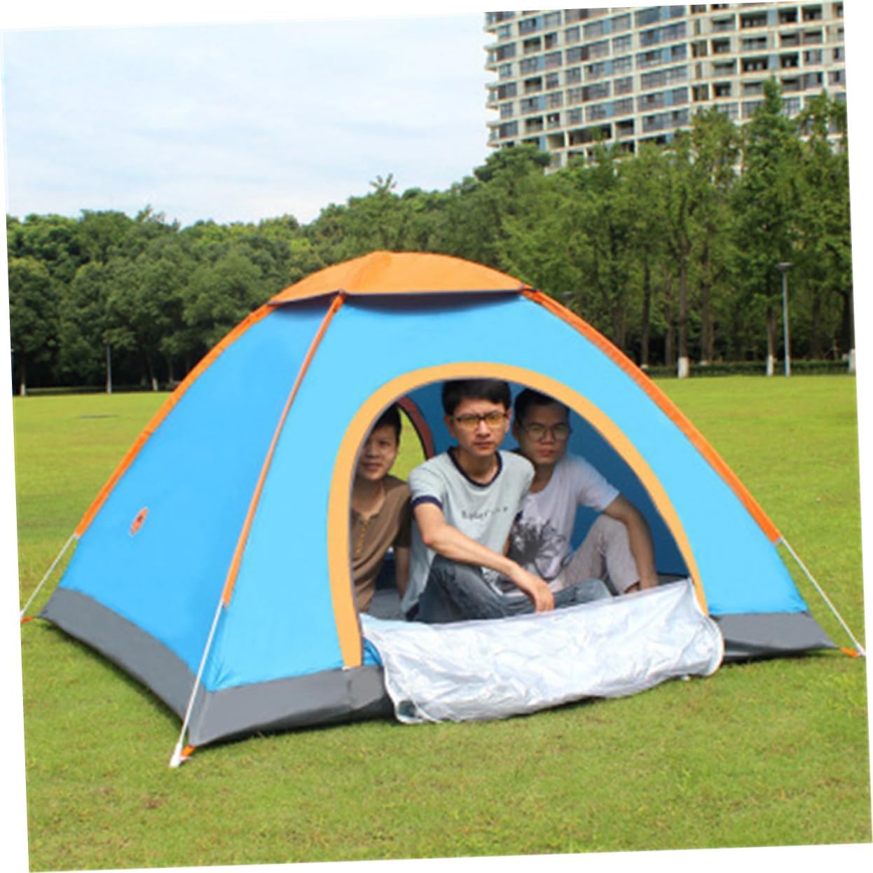 Double Person Automatic Folding Beach Tent Family Camping Shelter with Ventilation Design Durable Poles for Outdoor Adventures