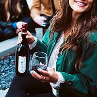 Vista 8 de Elouan Pinot Noir, Red Wine, 750 mL Bottle