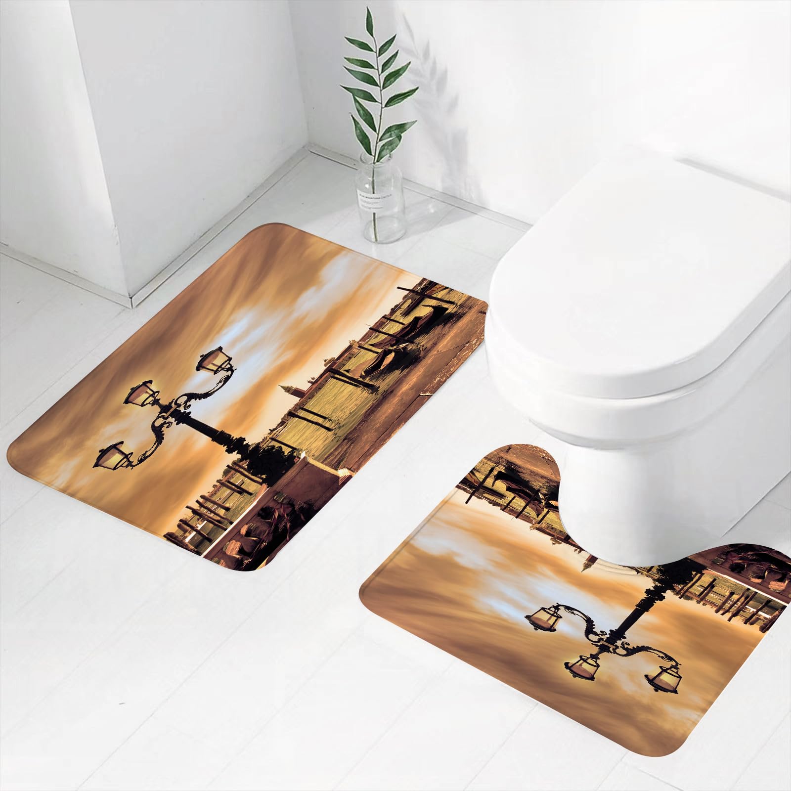 Set di 2 tappetini da Bagno, Lavabili in Lavatrice e Antiscivolo, in Morbida Fibra Superfine, con Vista su Venezia e sulle gondole della Laguna di Venezia ormeggiate Vicino a Piazz