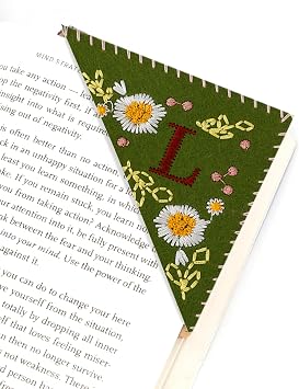 Handmade Embroidered Summer L Corner Bookmark for Women, Custom Letter Book Marker, Thoughtful Option for Bookish Gifts, Women Who Love Books, and Reading Accessories