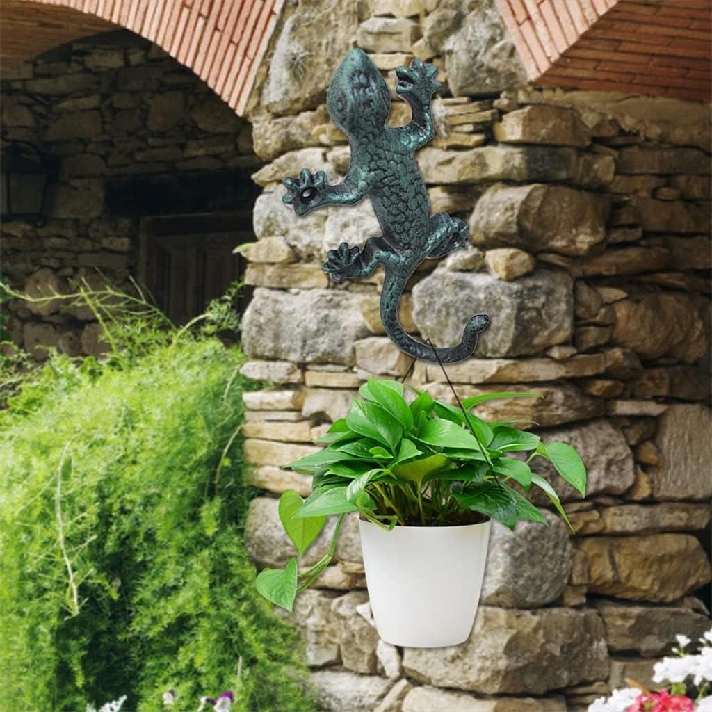 Vintage Cast Iron Wall Hook Gecko Cloth Hook Cabinet Knob Wall Mount Antique Decor Garden Hook Wall Decor