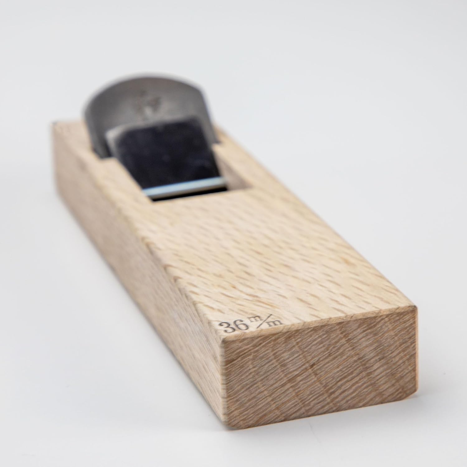 Wazakura Japanese Hand Plane (Kanna) for Smoothing, Woodworking Tool, Made in Japan (36mm)