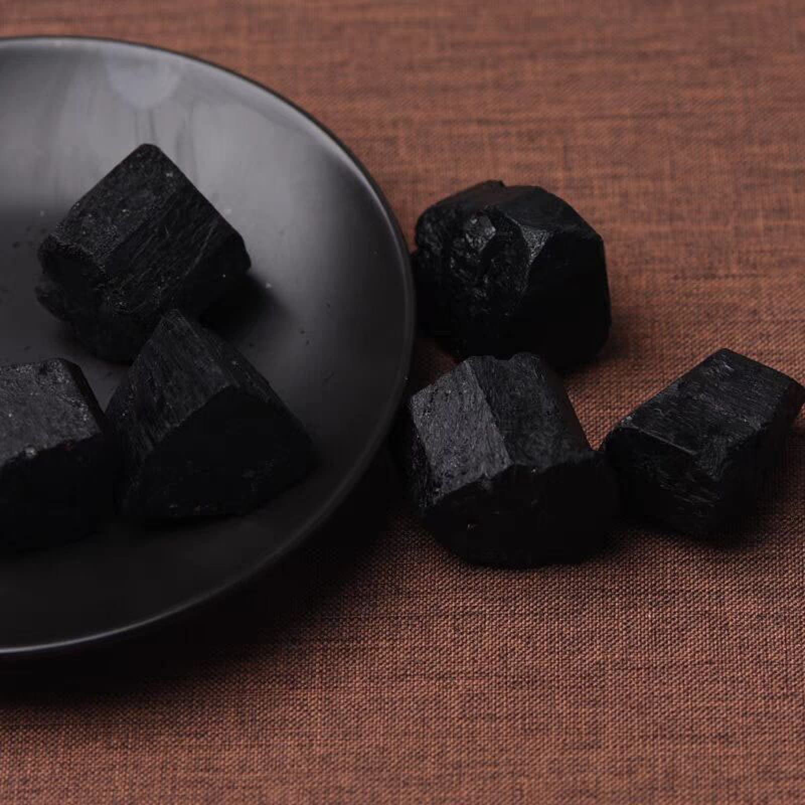 Amazon.co.jp: 天然鉱物標本黒トルマリン砂利粗い不規則な結晶石