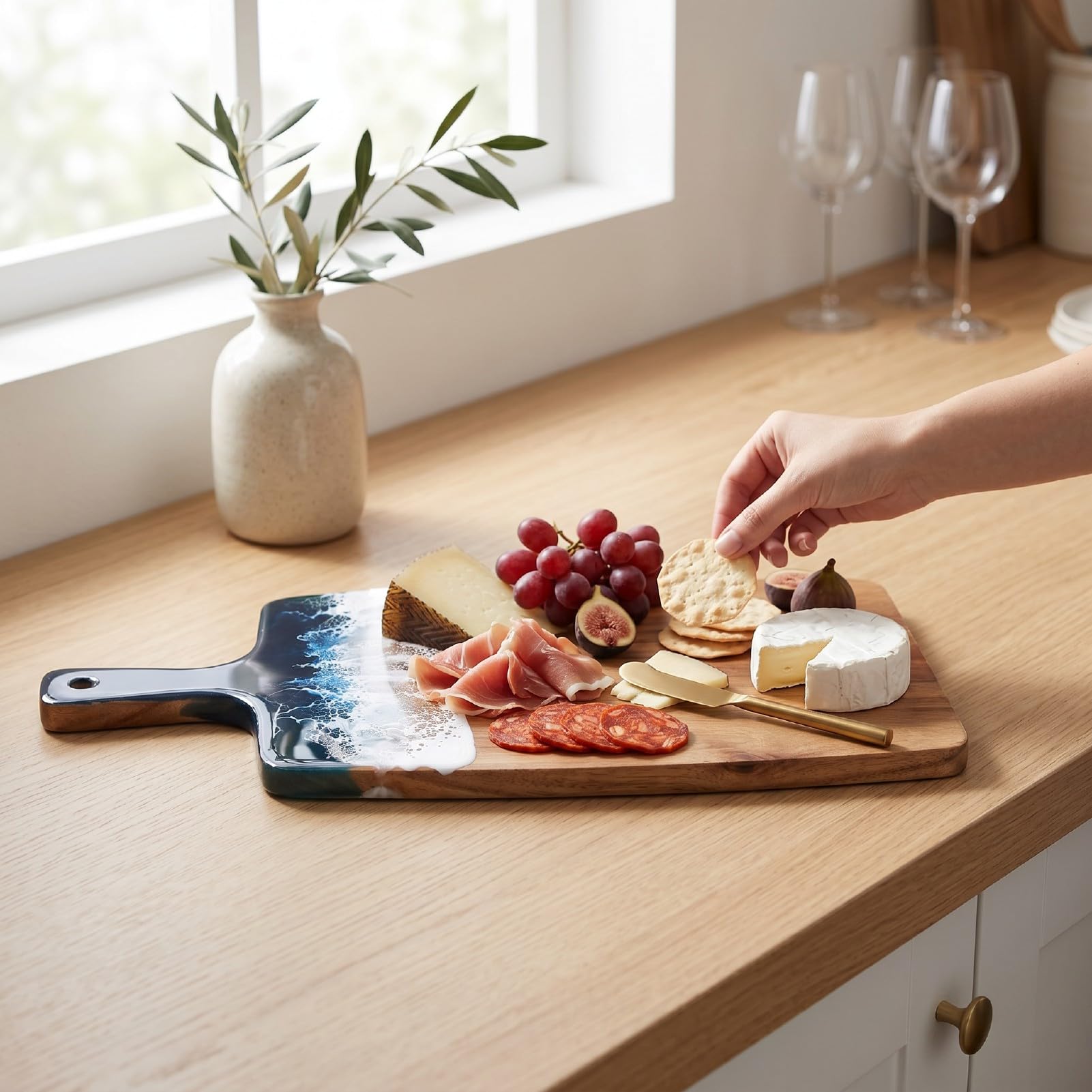 Tabla de Cortar de Madera con para Servir y Embutidos en la Cocina