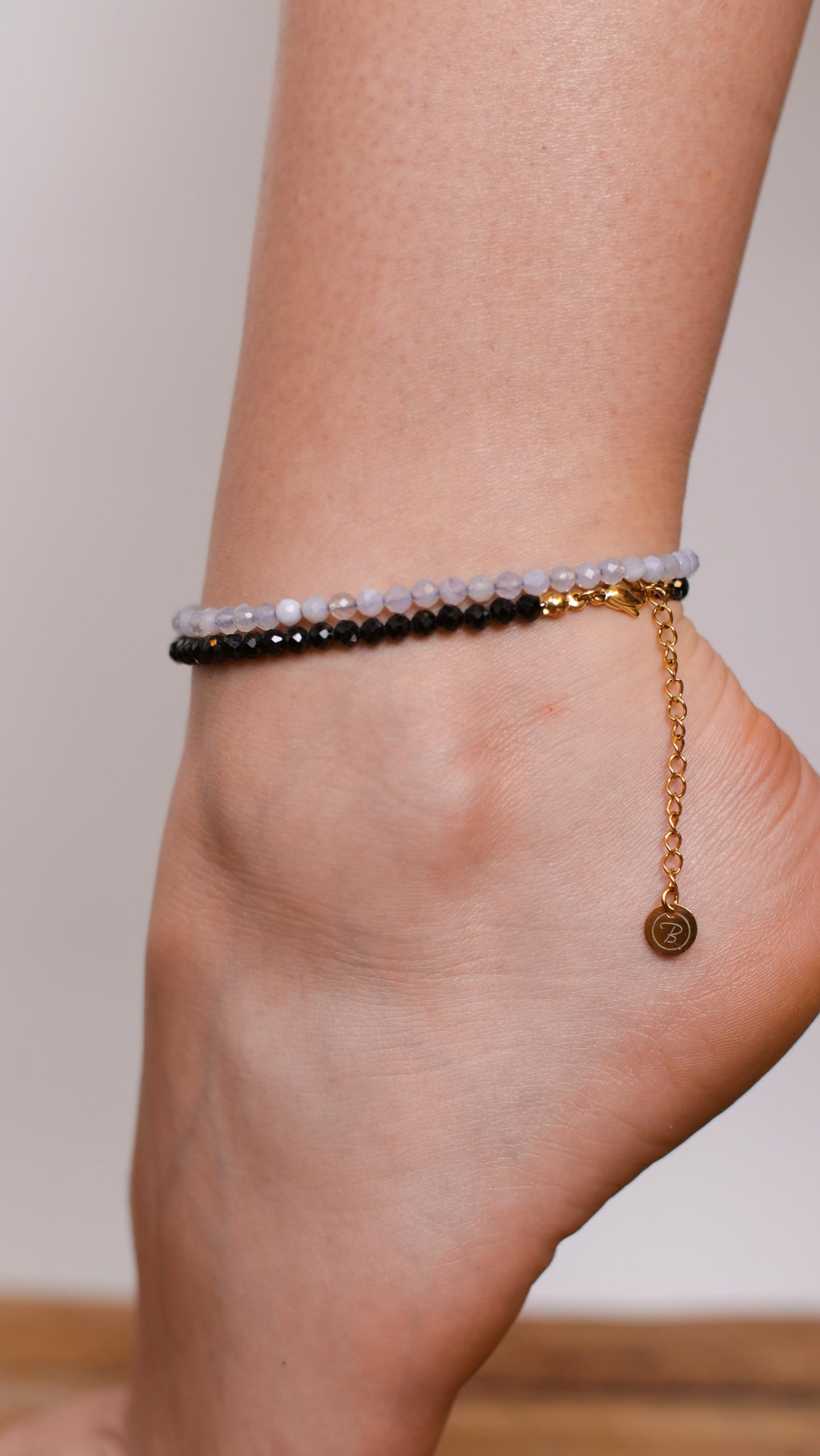 BERGERLIN Perlen Fußkettchen für Damen - Naturstein geprüft in Deutschland - Echte Naturstein Perlen Fußkette mit 925 Sterling Silber oder vergoldetem Verschluss, für Damen und Herren