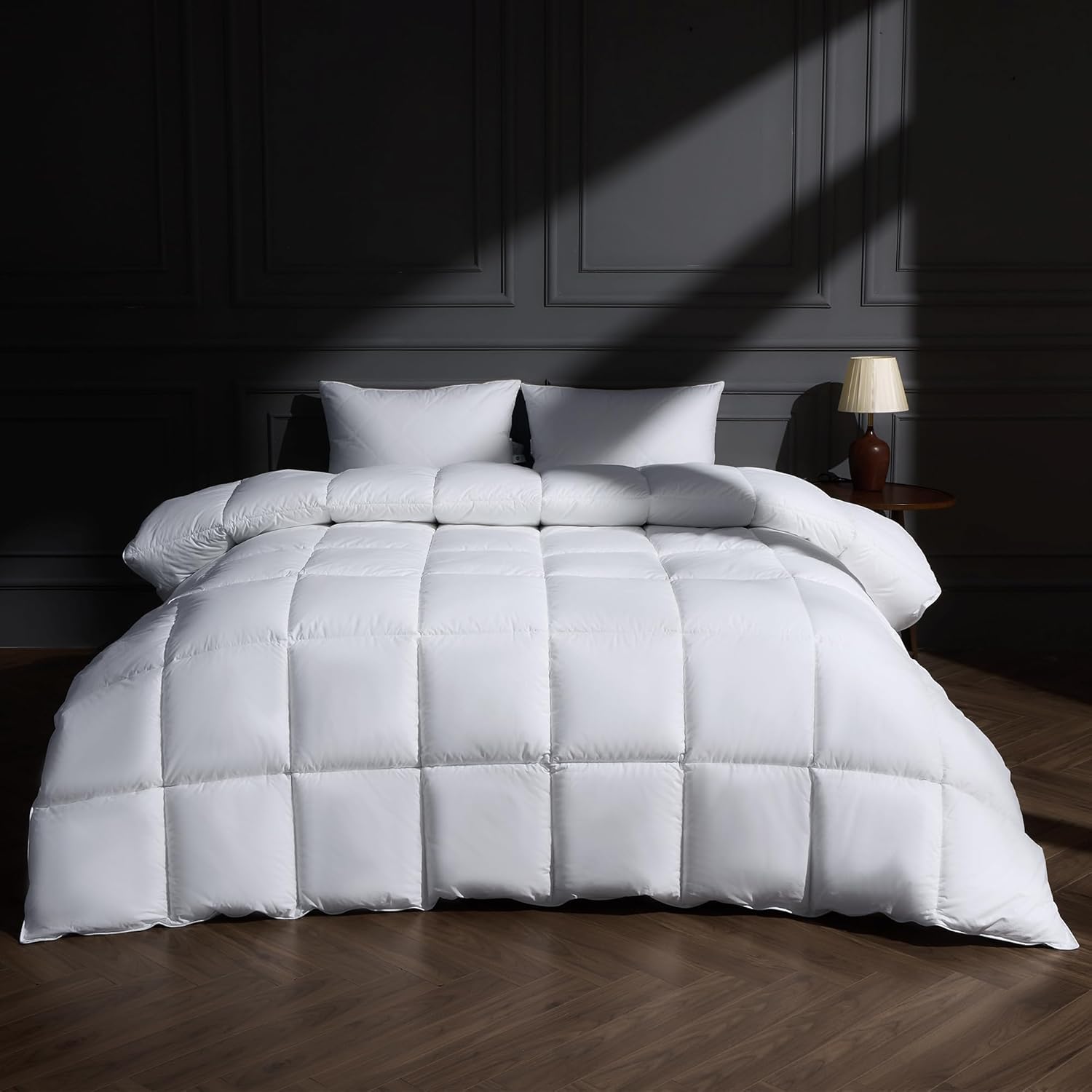 puredown® Goose Feather Down Fiber Comforter King Size, Lightweight 100% Cotton Duvet Insert Medium Warmth, Cloud Soft Hotel Luxury Collection Bedding Comforters White 106"x90"