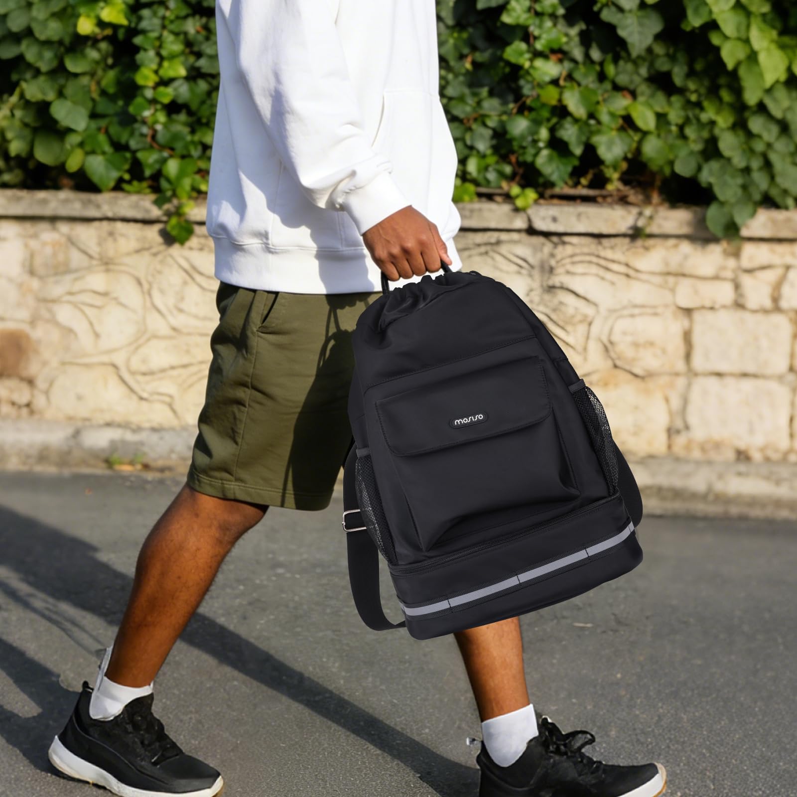 MOSISO Bolsa de Gimnasio para Mujerr y Hombre, Mochila Deportiva con Cordón con Compartimento para Zapatos&Bolsillo Frontal, Bolsa Viaje para Fitness para Viajes Deportes Yoga, Negro