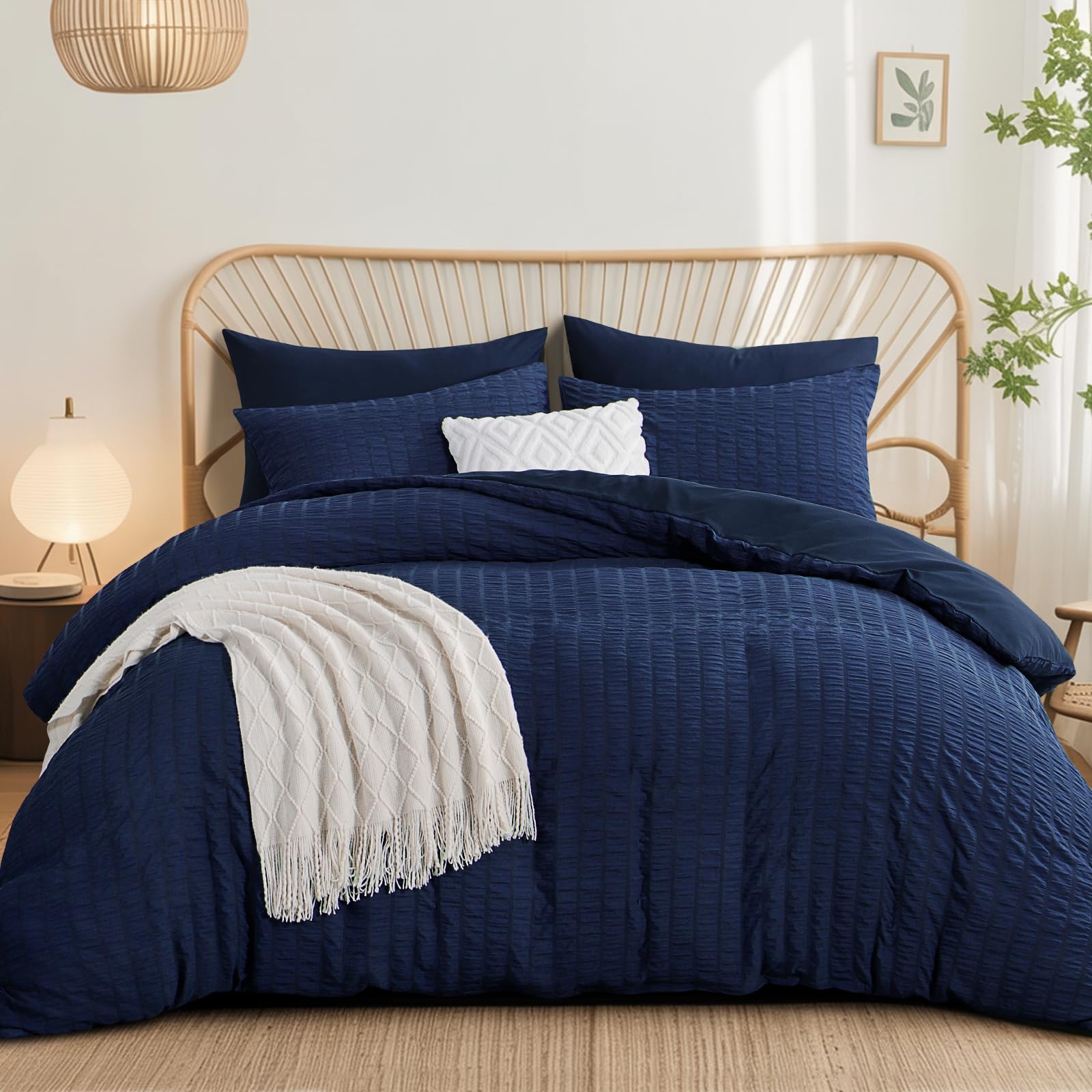 Aisbo Super King Size Duvet Cover Sets Navy Blue Seersucker Bedding Set with 2 Pillowcases, Soft Breathable Textured Puckering Bed Quilt Cover Set with Zipper (260ร220cm) 3pcs โ image 1