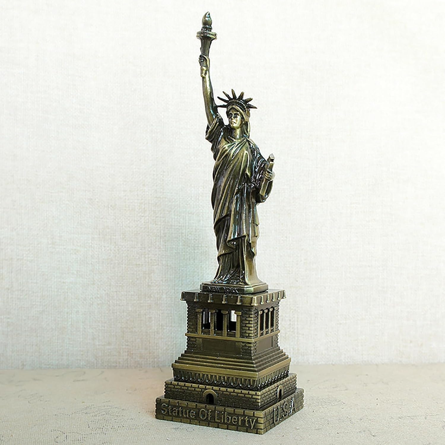 Buy Statue of Liberty Statues,Modern Home Office Decoration,Lady