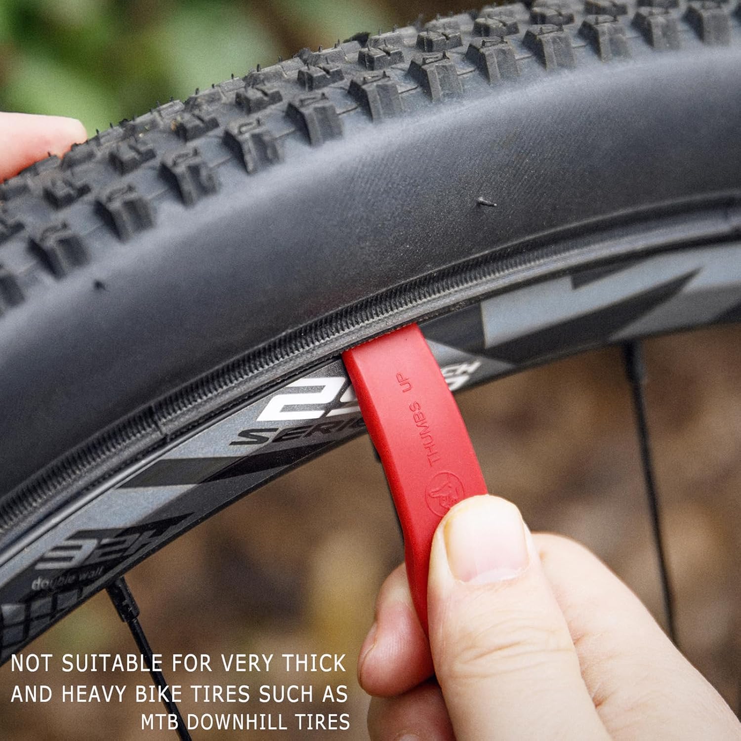 CO2 Inflator with Tire Levers - Presta & Schrader Valve Compatible | Bicycle Tyre Pump for Road & Mountain Bikes, No CO2 Cartridges Included