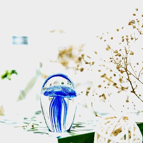 Miniatura 4 de Figura de medusa de vidrio soplado a mano, pisapapeles de vidrio que brilla en la oscuridad, adorno de animales marinos, decoración coleccionable de
