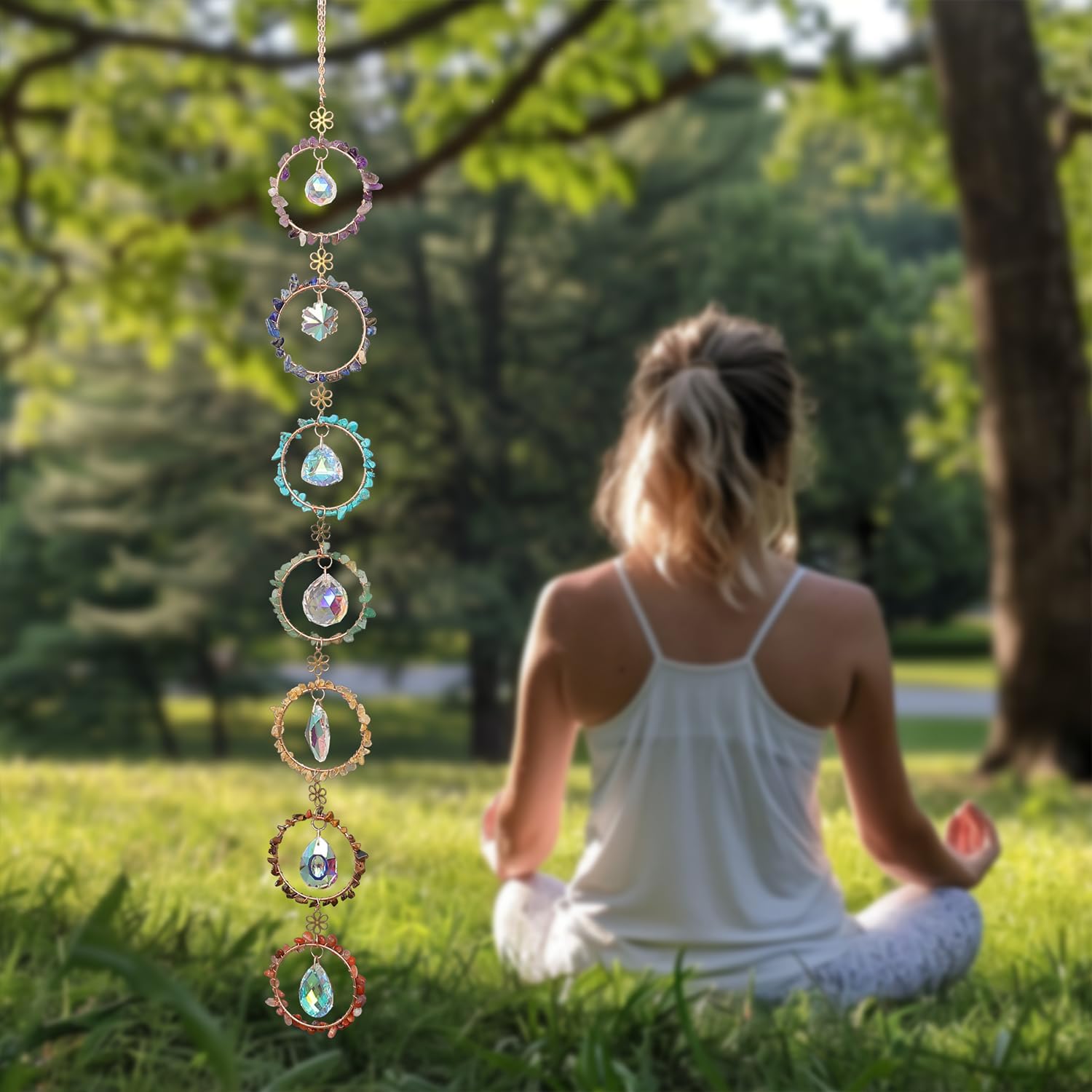 7 Chakra Healing Crystals Hanging Ornament?Handmade Chakra Stones Sun Catcher Natrual Gemstone Window Wall Hanging Ornaments for Home Decor Yoga Meditation(Colorful Circle+Crystal)