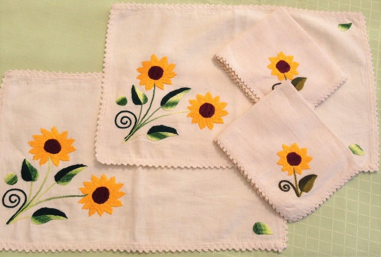Embroidered Placemats and Napkins Gift Set, Sunflowers