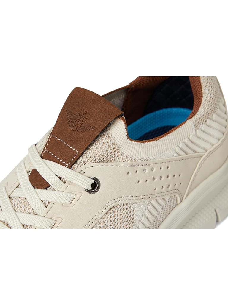 Beige Dockers Pulse