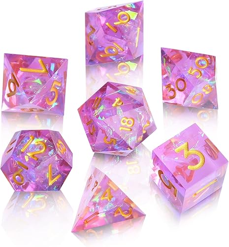 Vista 16 de DND - Juego de dados hechos a mano, 7 accesorios, dados de borde afilado para juegos TTRPG de Calabozos y Dragones, RPG multicara de resina Negro