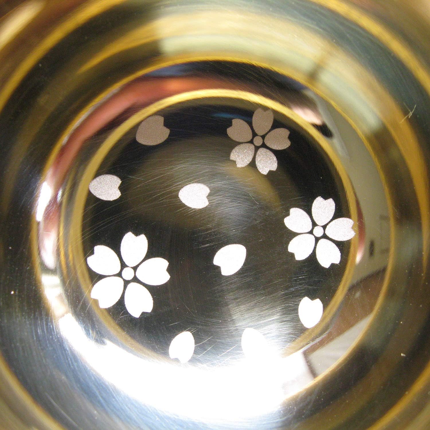 Nagao Tsubamesanjo Gui Cup, Cherry Blossom Gold, Diameter 2.4 x Height 2.0 inches (6 x 5 cm), 18-8 Stainless Steel, Double Wall