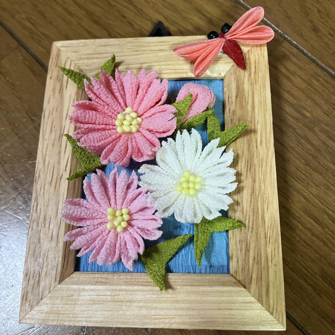 Amazon.co.jp: つまみ細工額飾り秋桜 : おもちゃ