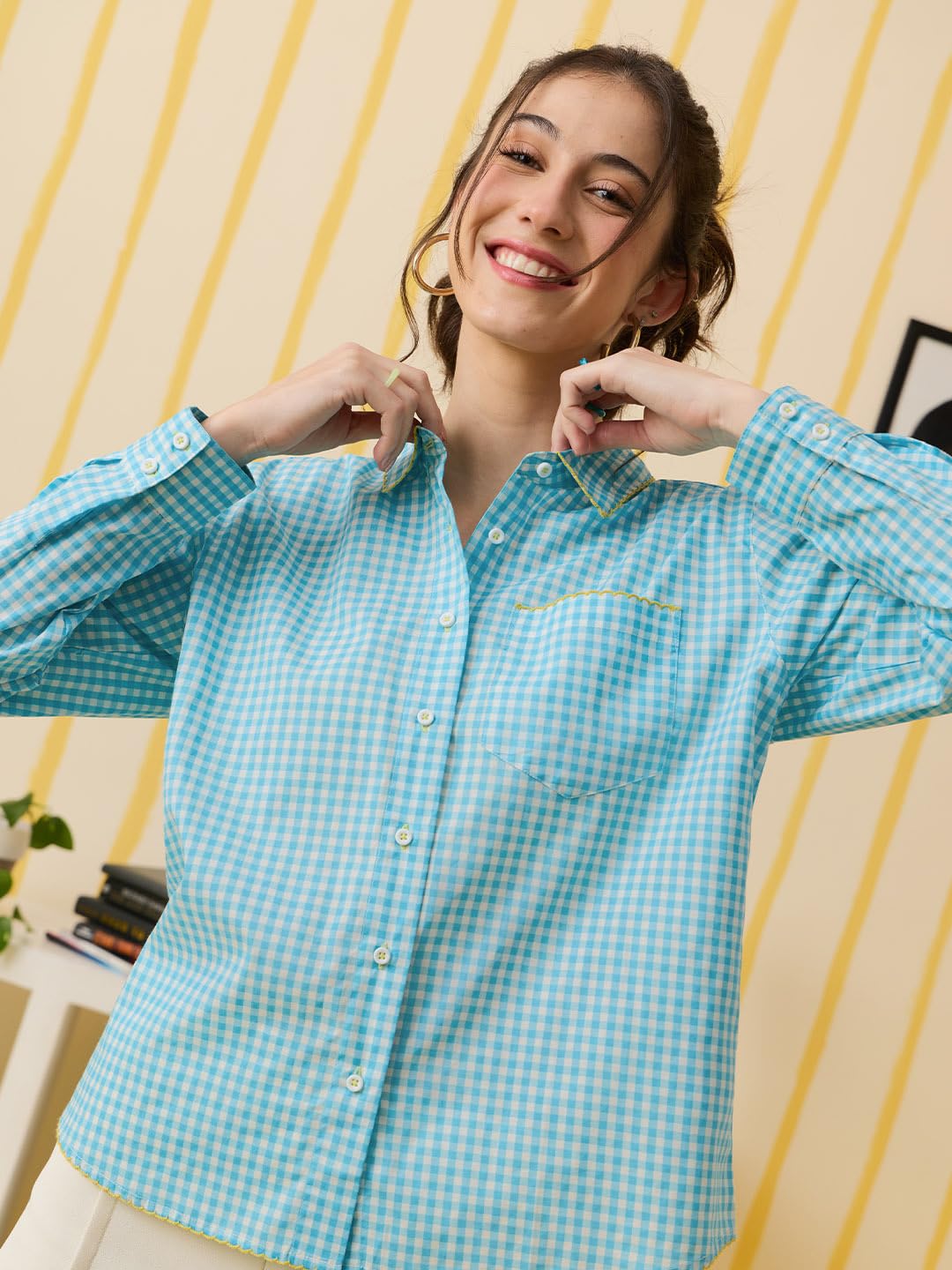 The Souled Store Camicia scozzese: floreale fioritura donne e ragazze maniche lunghe colletto spalmato azzurro e bianco a quadretti grafica stampata 100% cotone vestibilità oversize traspirante