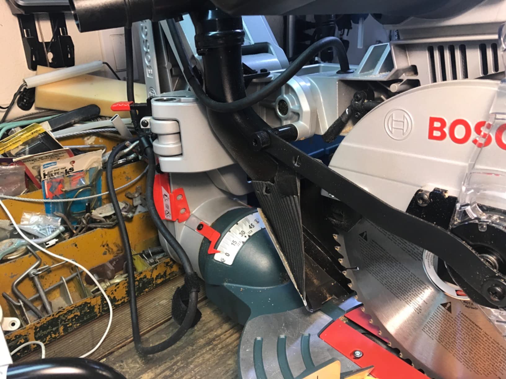 19/mo Finance BOSCH CM10GD Compact Miter Saw + Oshlun LGM01 Miter