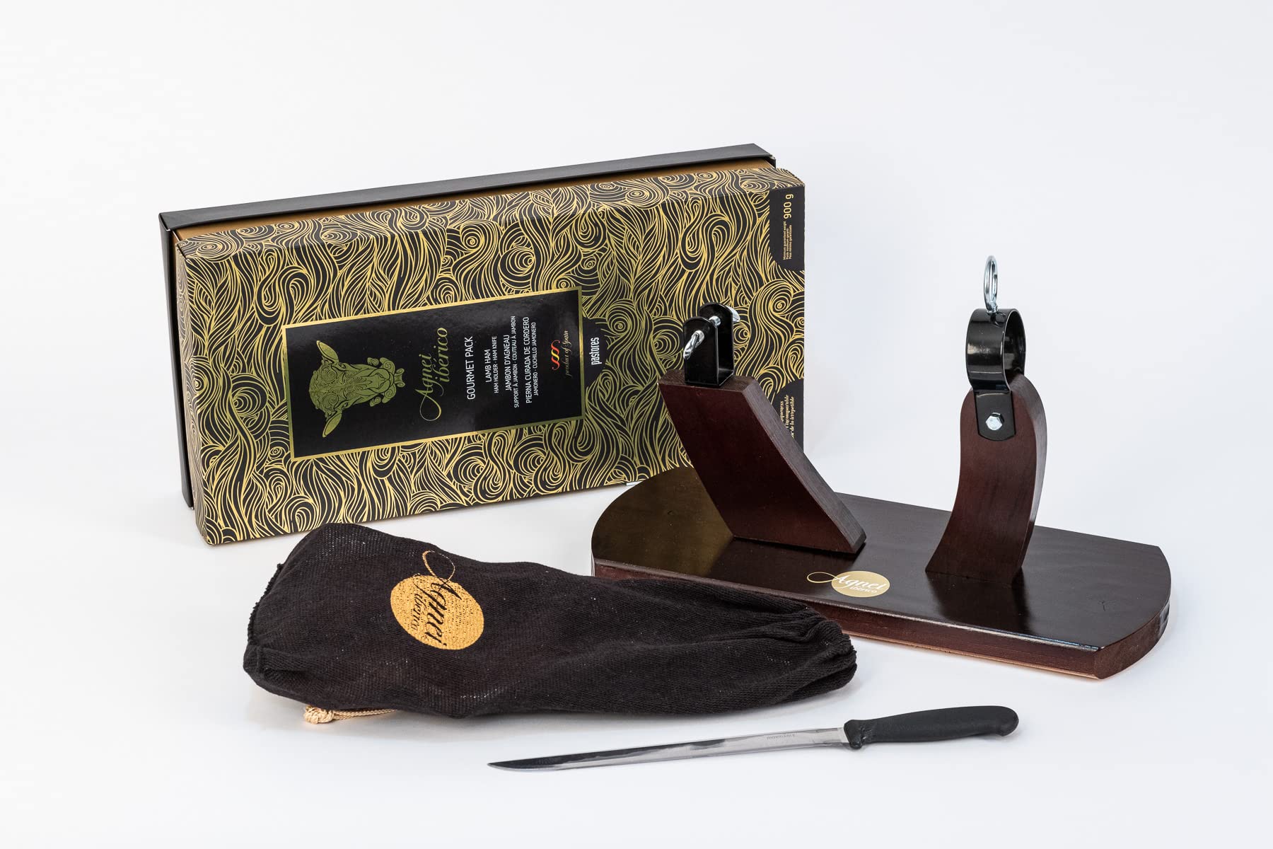 Agnei Ibérico - Pierna Curada de Cordero - Envasada al Vacío - Estuche Regalo con Jamonero y Cuchillo (1 kg Aprox)