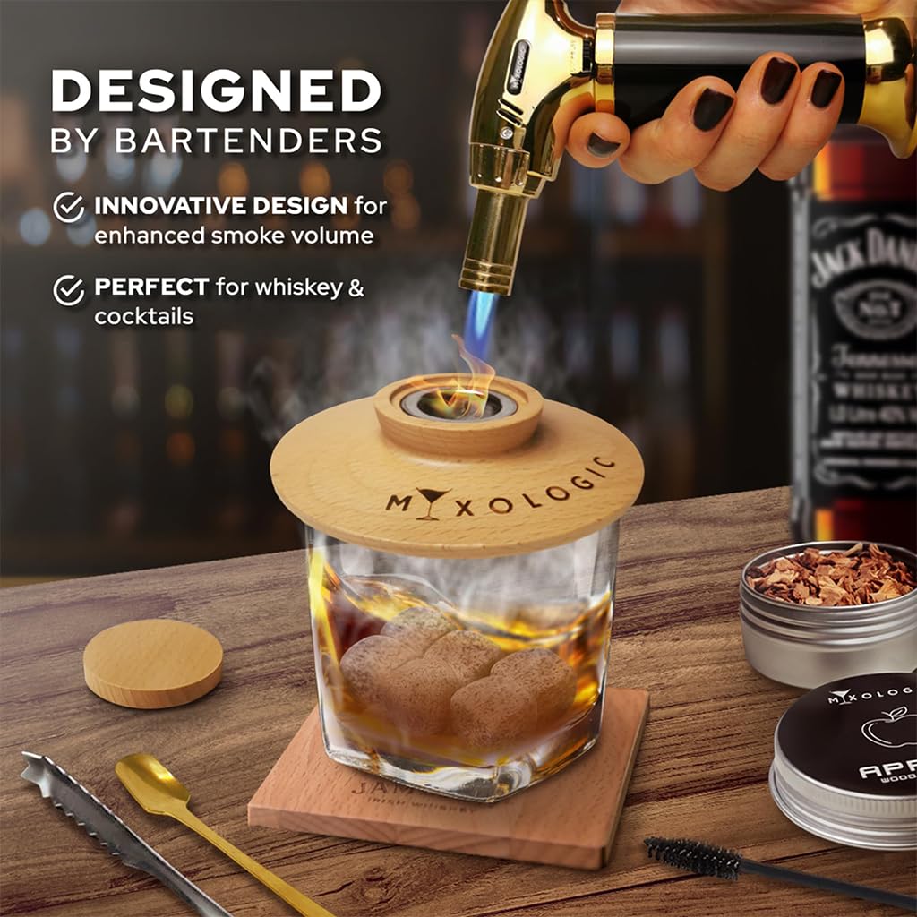 MIXOLOGIC Kit fumoir à whisky avec lampe de poche, 6 copeaux de bois, pierres de glace et accessoires, ensemble de whisky à l'ancienne, fumoir à cocktail pour boissons, infuseur à bourbon, cadeau pour
