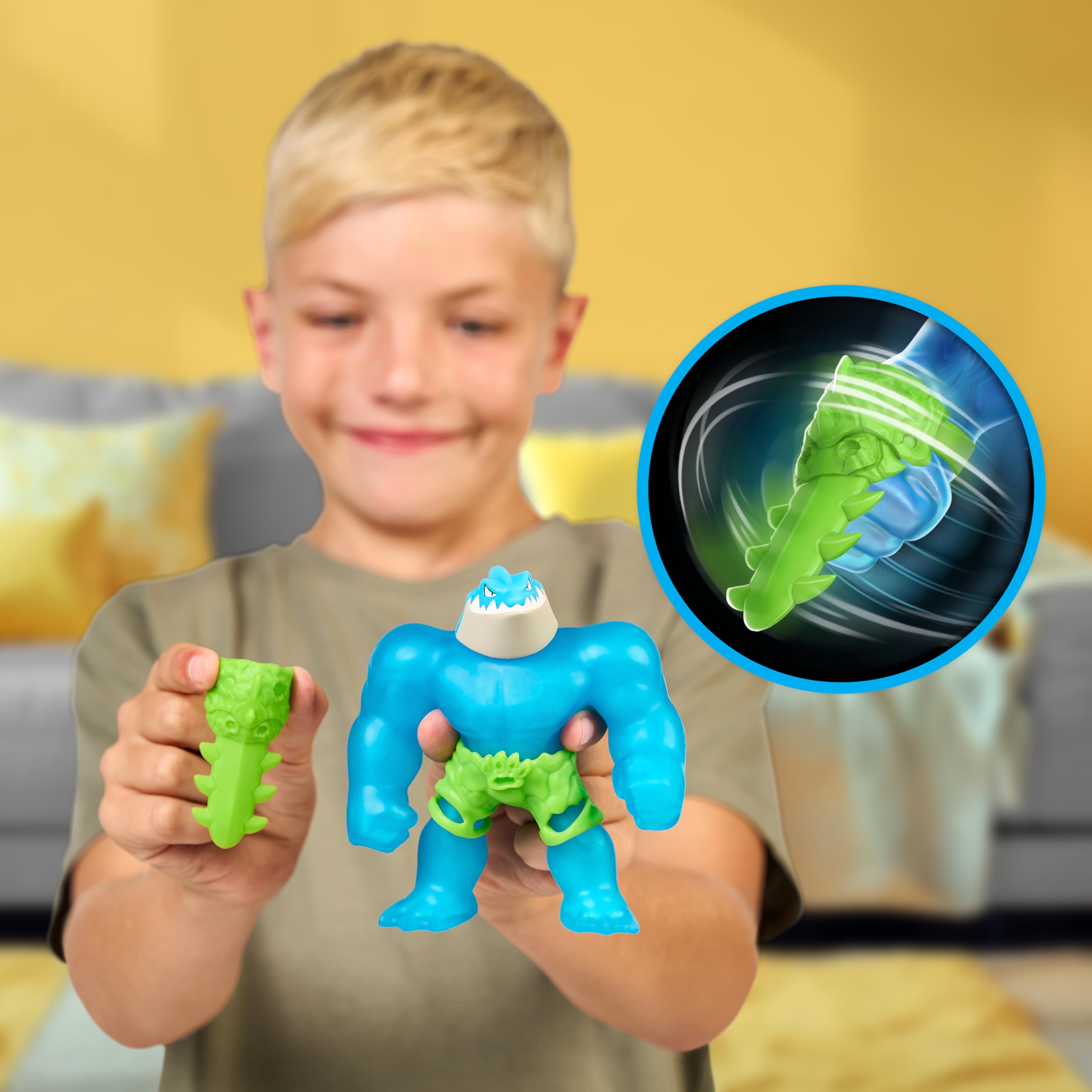 Heroes of Goo Jit Zu - Action figure Trash - Blue/Green - Meteor Madness stretchable toy figure for children 4+